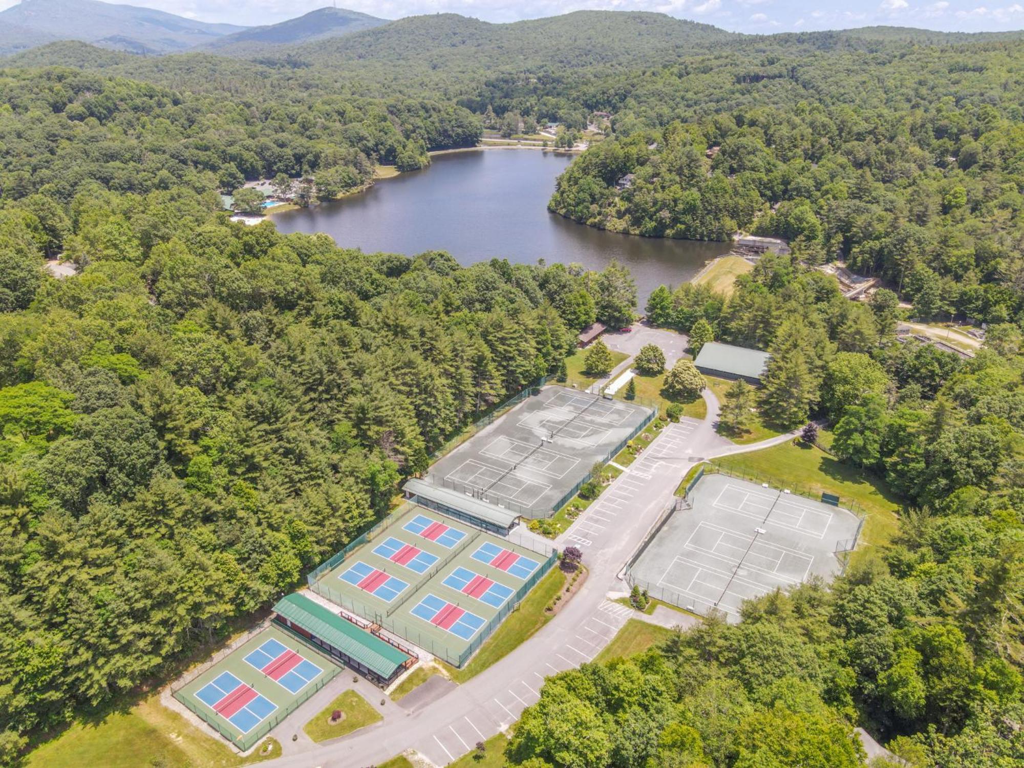 Holiday home Blue Ridge Wspa At Linville Land Harbor